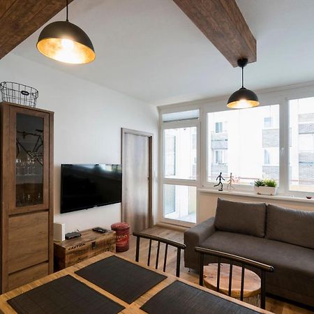 Stylish Centrally Located 1Br Apartment With Parking Bratislava Exteriér fotografie