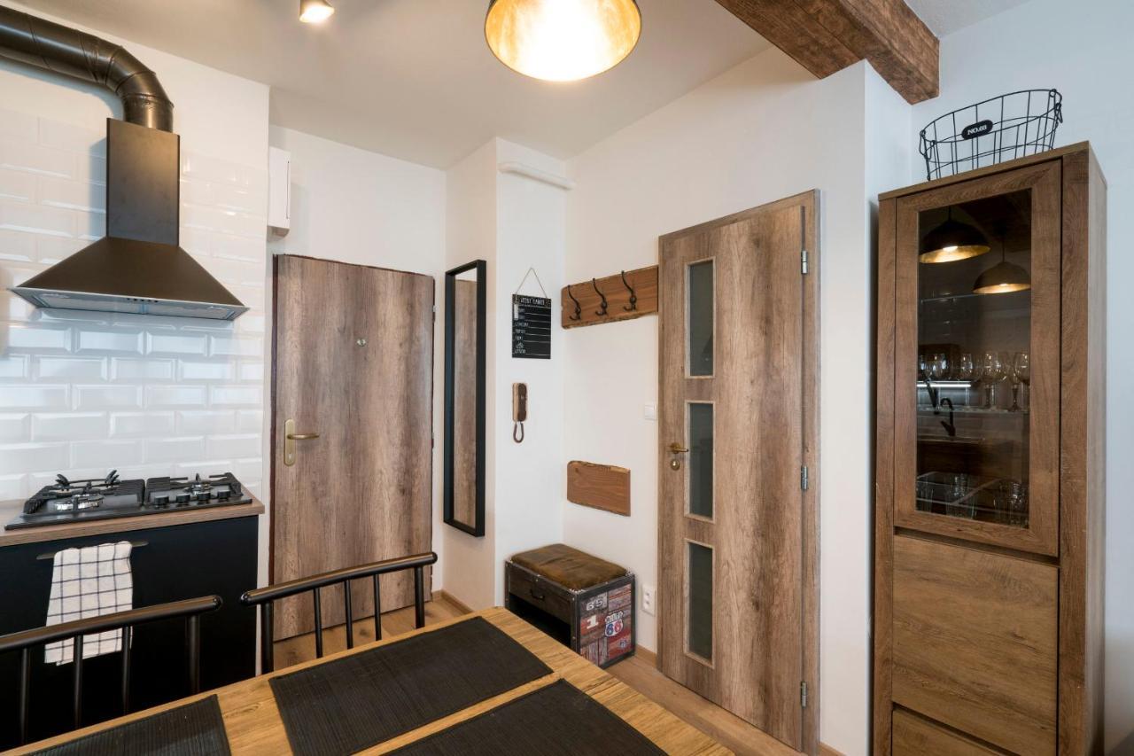 Stylish Centrally Located 1Br Apartment With Parking Bratislava Exteriér fotografie